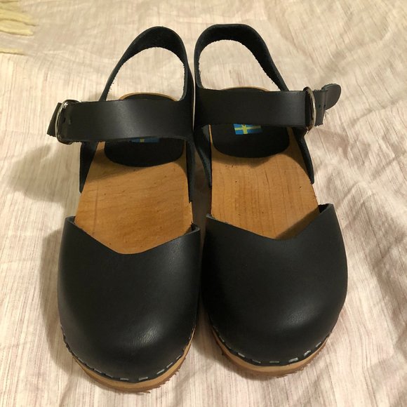 MIA Swedish Clog - Picture 1 of 3